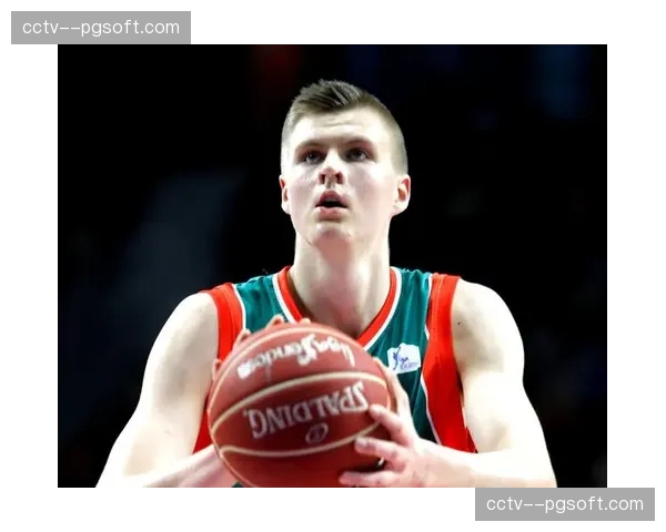 波尔津吉斯健康管理机制,职业篮球运动员生涯管理体系构建路径 波尔津吉斯健康管理机制,职业篮球运动员生涯管理体系构建路径