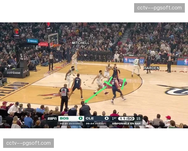 快讯：季后赛前夕，联盟发布侧翼球员突破分球效率报告，多队调整外线战术